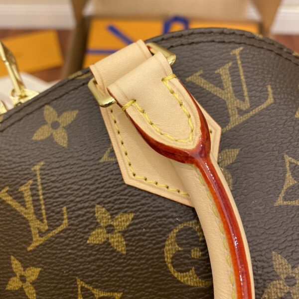 M53152 BB HANDBAG - Image 8
