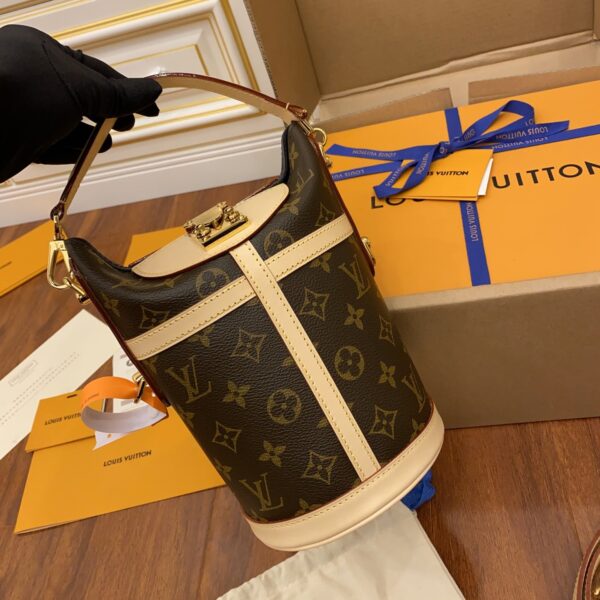 M43587 SHOULDER BAG - Image 2