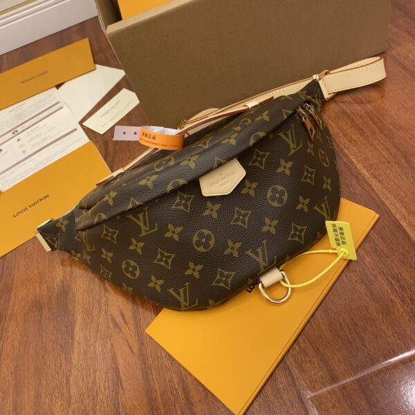 M43644 BUMBAG - Image 2
