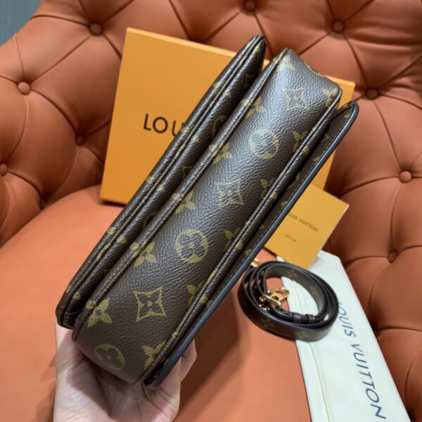 M44875 SHOULDER BAG - Image 6