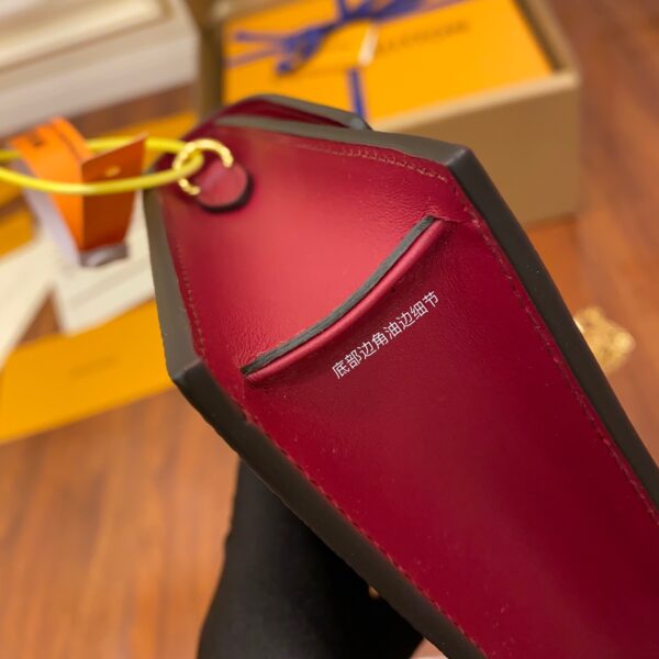 M67404 SHOULDER BAG - Image 12
