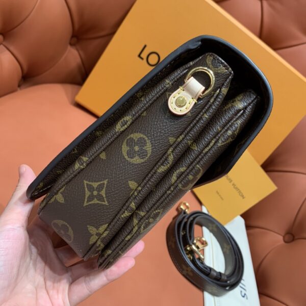 M44875 SHOULDER BAG - Image 7