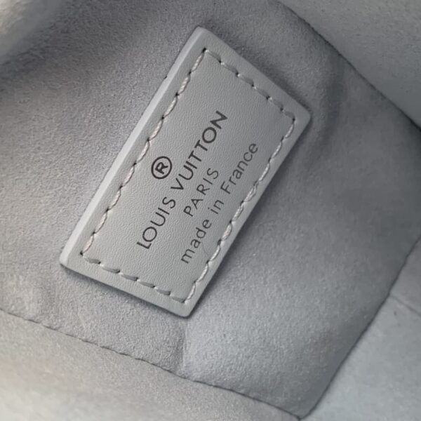 M25067 18x12.5x8cm - Image 8